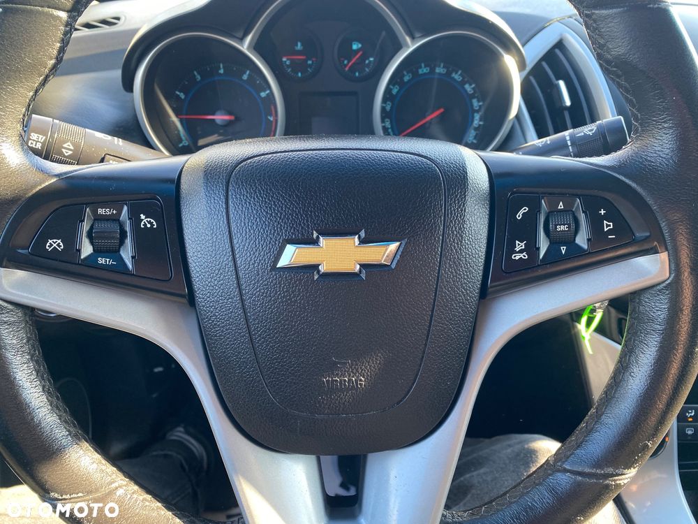 Chevrolet Cruze 1.8 LT - 7