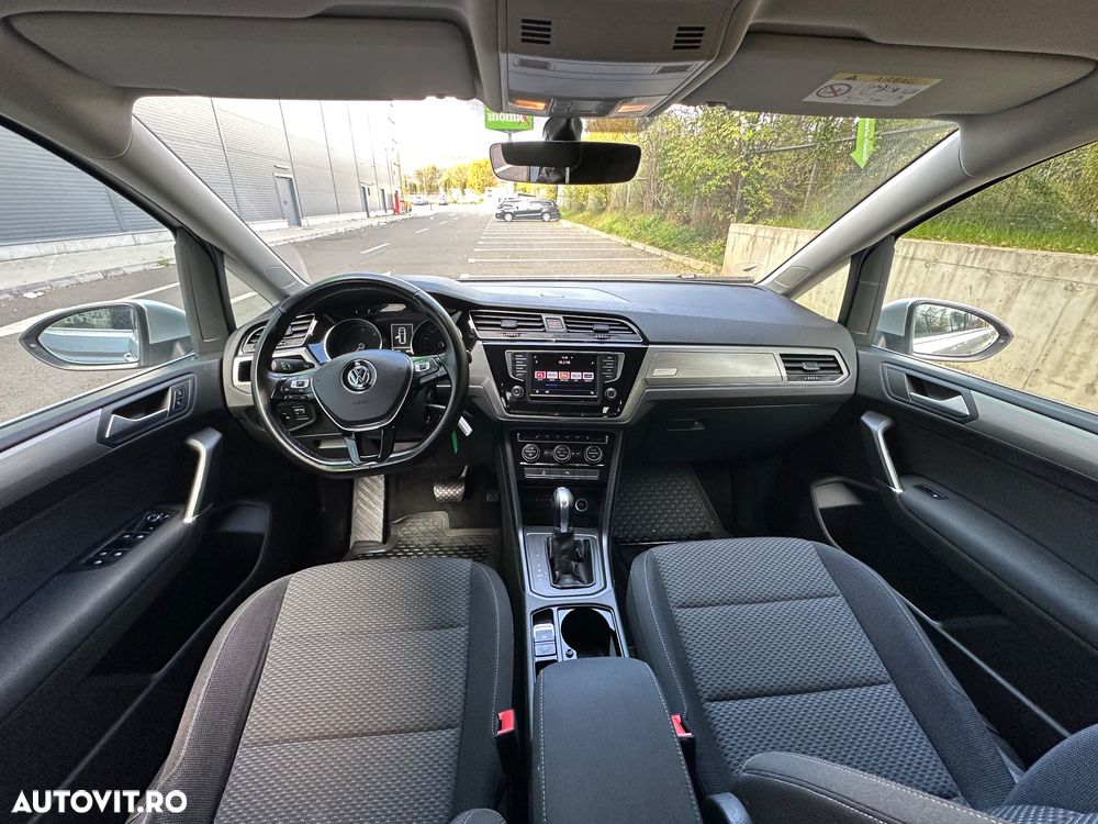 Volkswagen Touran 2.0 TDI SCR DSG Comfortline - 27