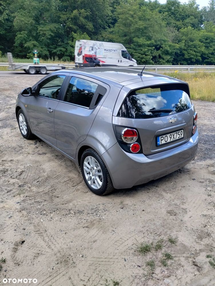 Chevrolet Aveo - 7