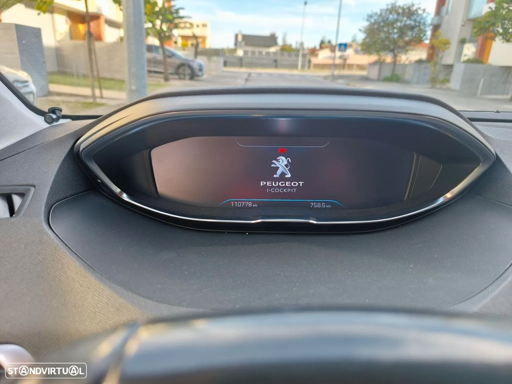 Peugeot 3008 1.5 BlueHDi Allure EAT8 - 2
