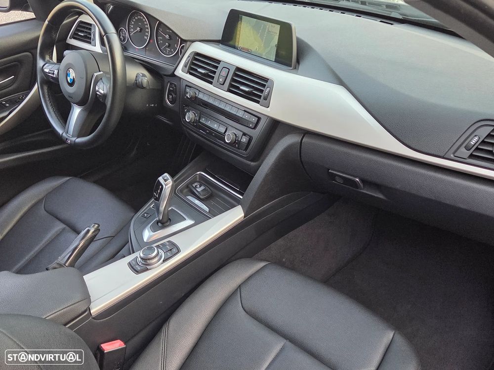 BMW 318 d Aut. Sport Line - 23