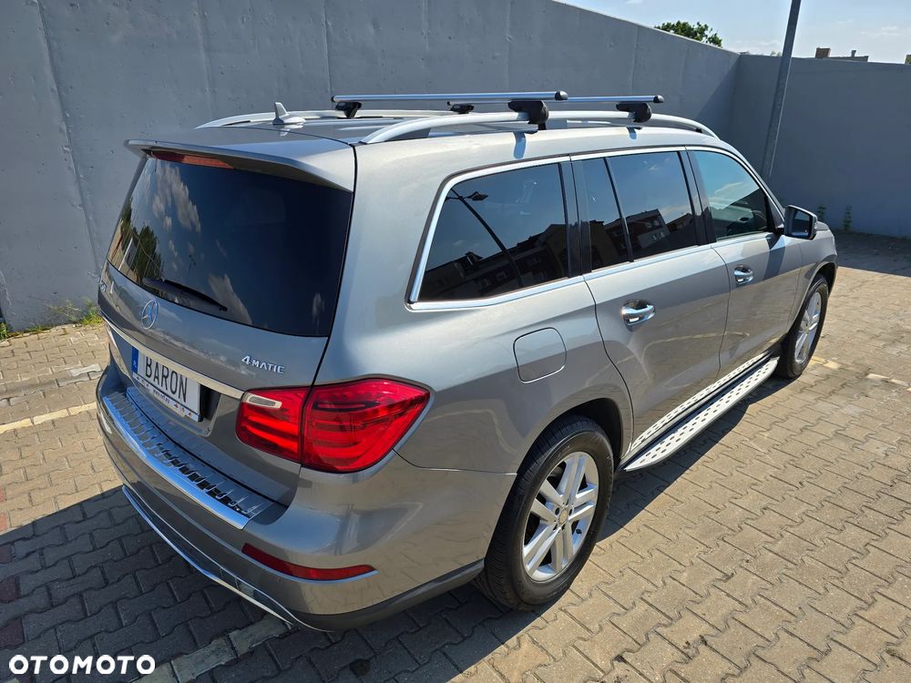 Mercedes-Benz GL - 7