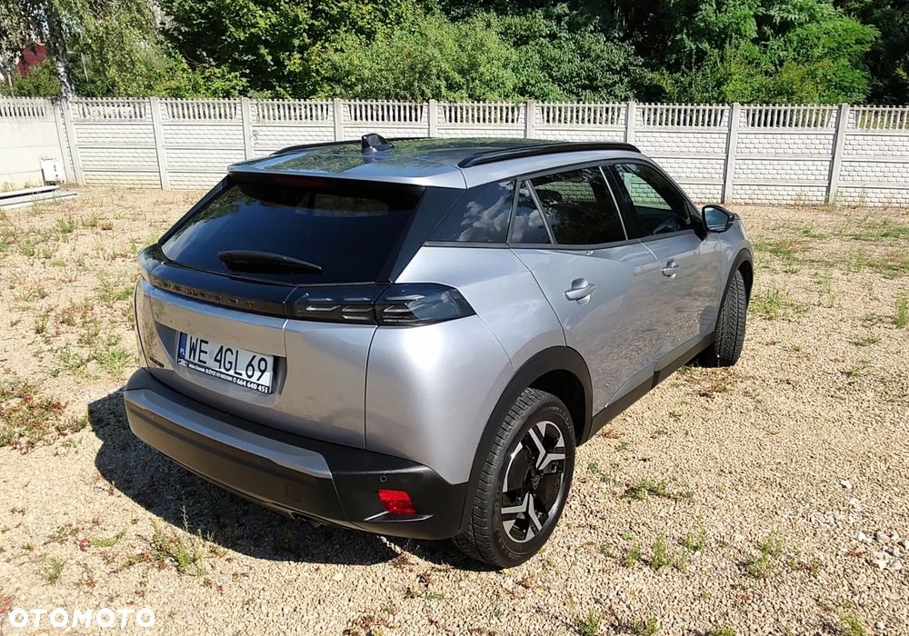Peugeot 2008 PureTech 100 Allure S&S BVM6 - 24