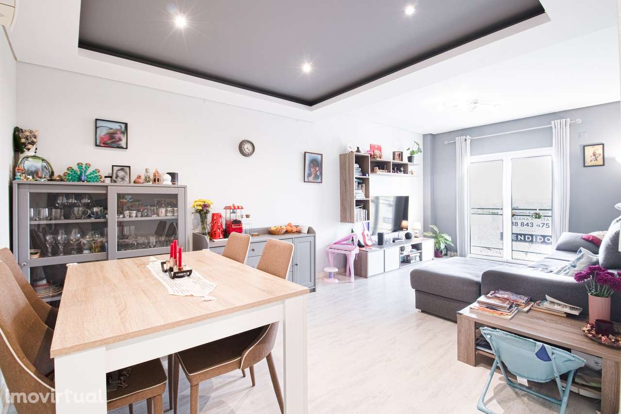 Apartamento T3 na Praceta Vale de Gatos, Amora - Grande imagem: 4/47