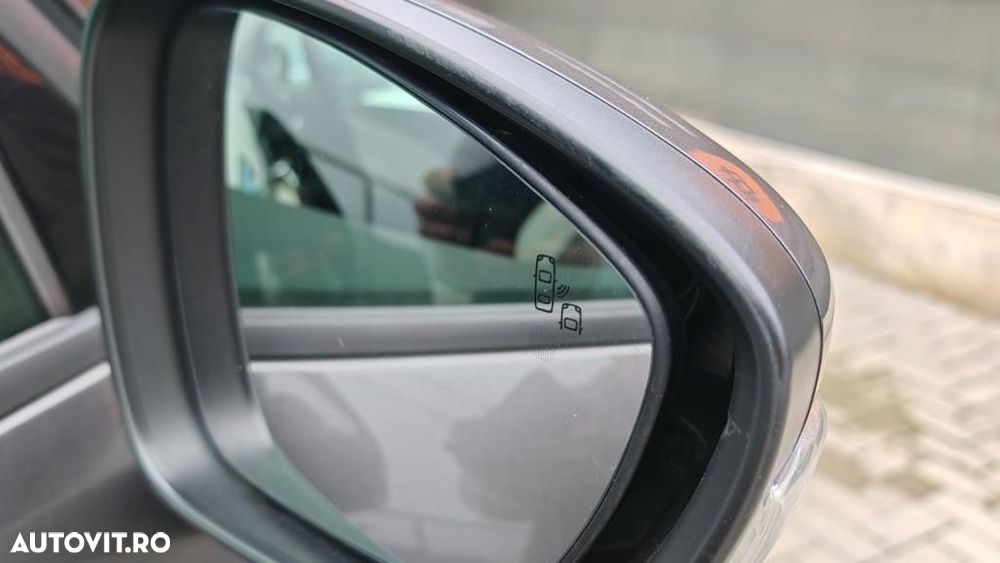 Citroën C4 Grand Picasso - 33