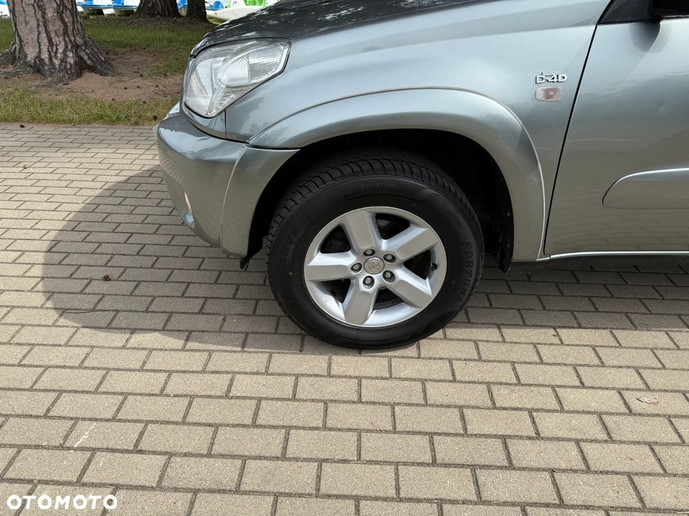 Toyota RAV4 - 13