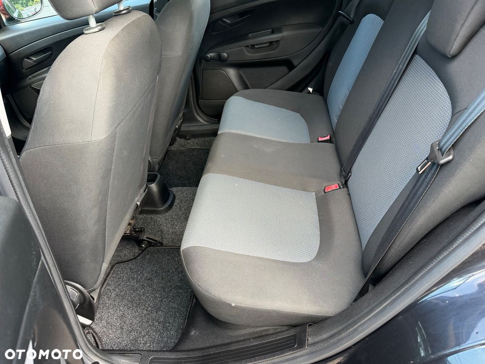 Fiat Grande Punto 1.2 8V - 13