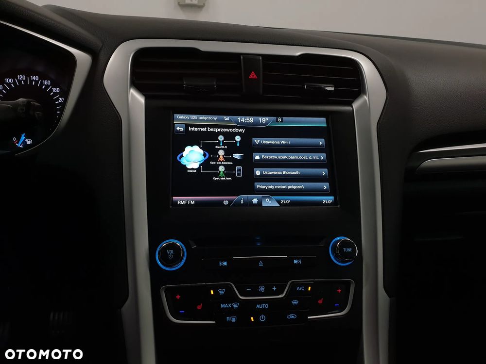 Ford Mondeo - 18