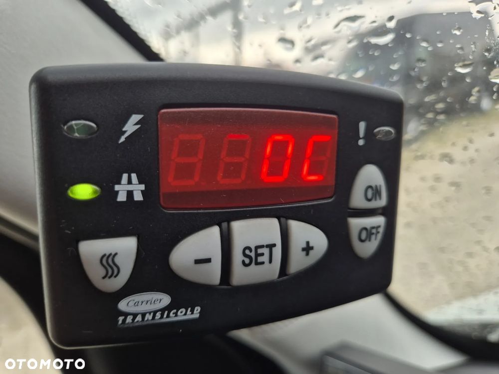 Chłodnia Mroźnia 3.5m Carrier Pulsor 400 zasilanie stacjonarne 230v Iveco 2019 rok, boczne drzwi ,stan idealny! - 9