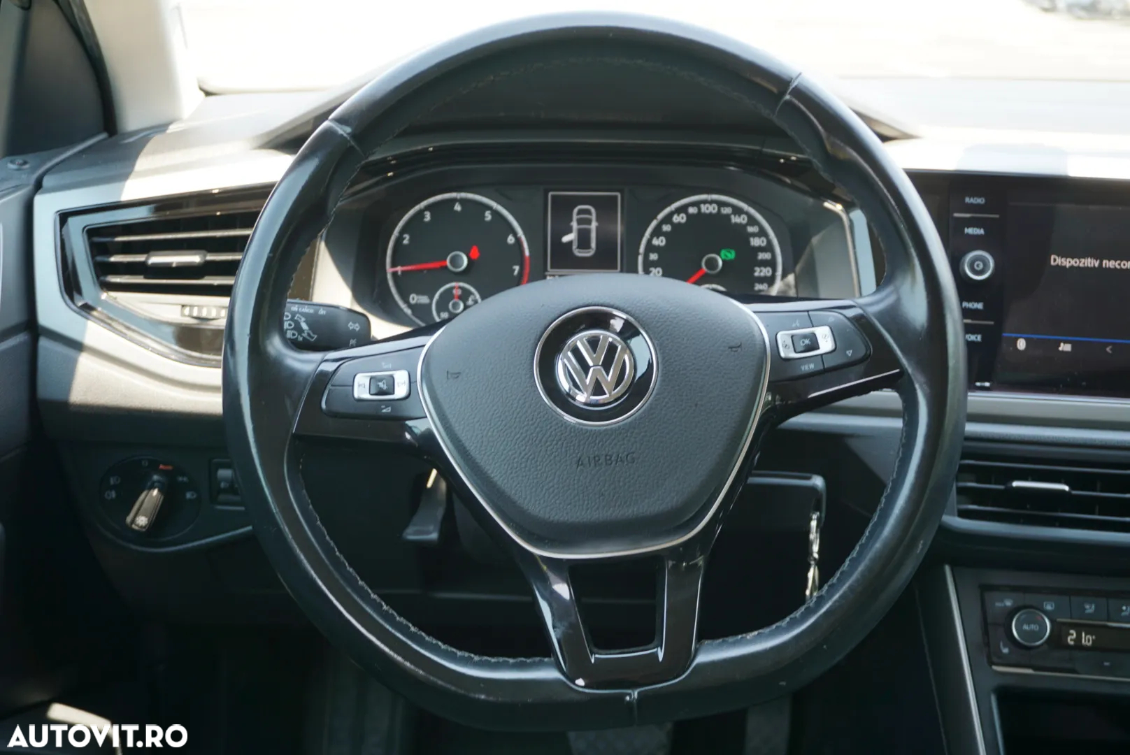 Volkswagen Polo 1.0 TSI DSG Comfortline - 12