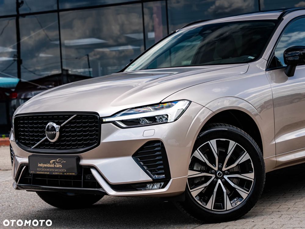 Volvo XC 60 B4 B Plus Dark - 8