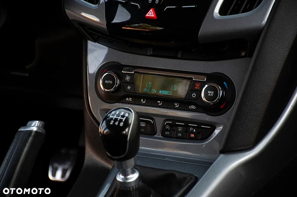 Ford Focus 1.6 EcoBoost Start-Stopp-System Titanium - 32