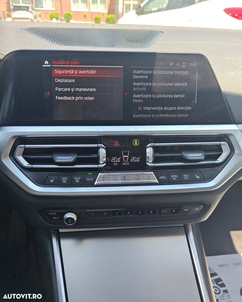 BMW Seria 3 320d xDrive AT - 30