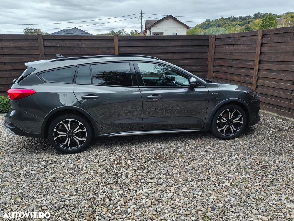 Ford Focus 1.5 EcoBlue Start-Stopp-System Aut. TITANIUM DESIGN - 16