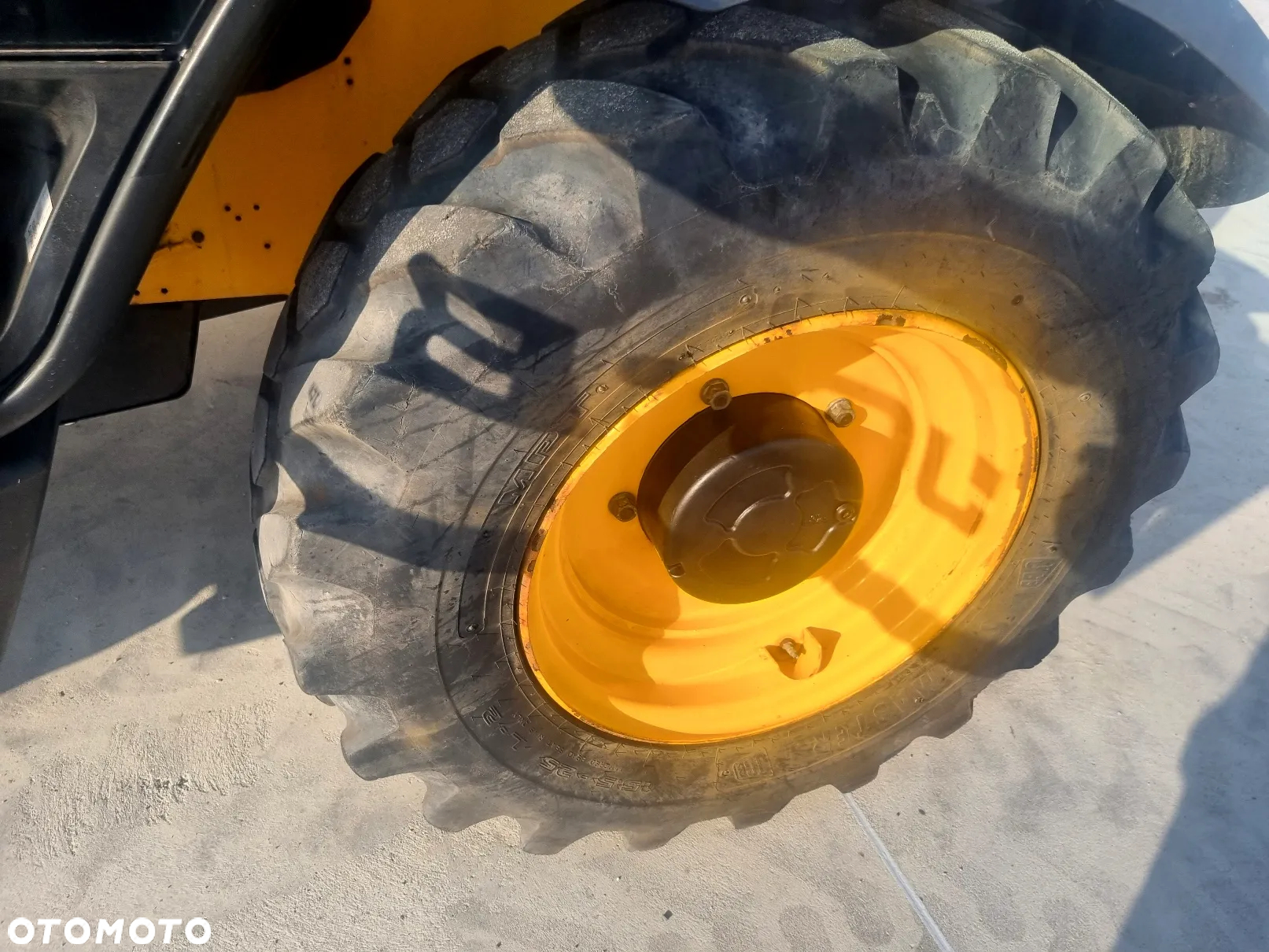 JCB JCB 531-70, JAK MANITOU 732 - BC28 - 14