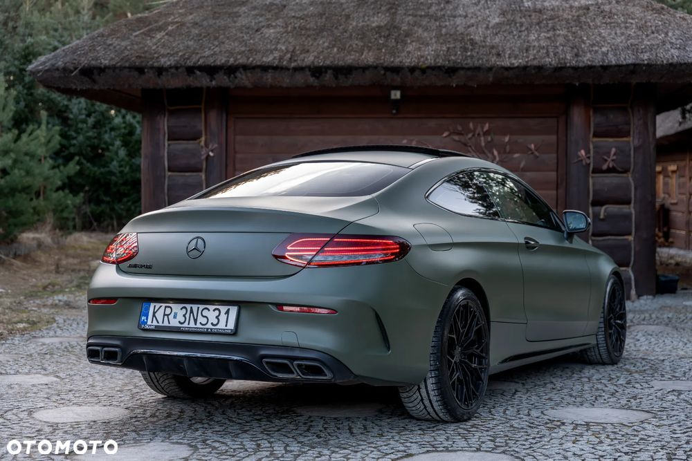 Mercedes-Benz Klasa C AMG 43 4-Matic - 14