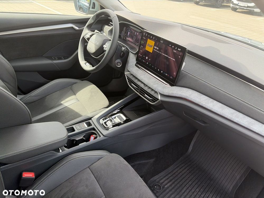 Skoda Octavia 1.5 TSI mHEV Drive Selection DSG - 10