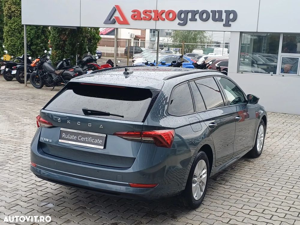 Skoda Octavia Combi 2.0 TDI Ambition - 4