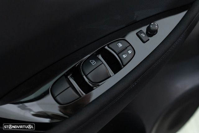 Nissan Leaf N-Connecta Full Led - 31