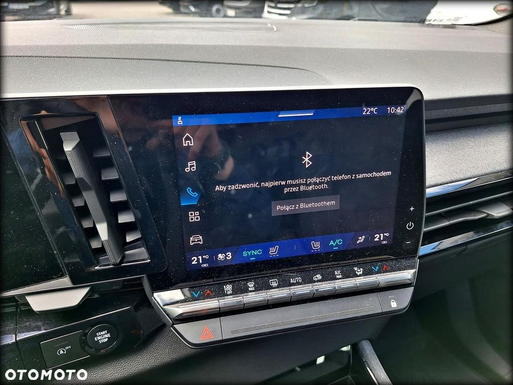 Renault Austral 1.3 TCe mHEV Evolution - 24