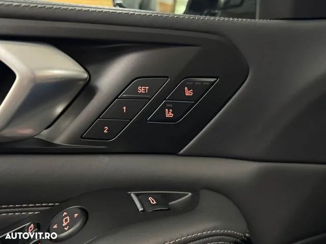 BMW X5 xDrive50e - 16