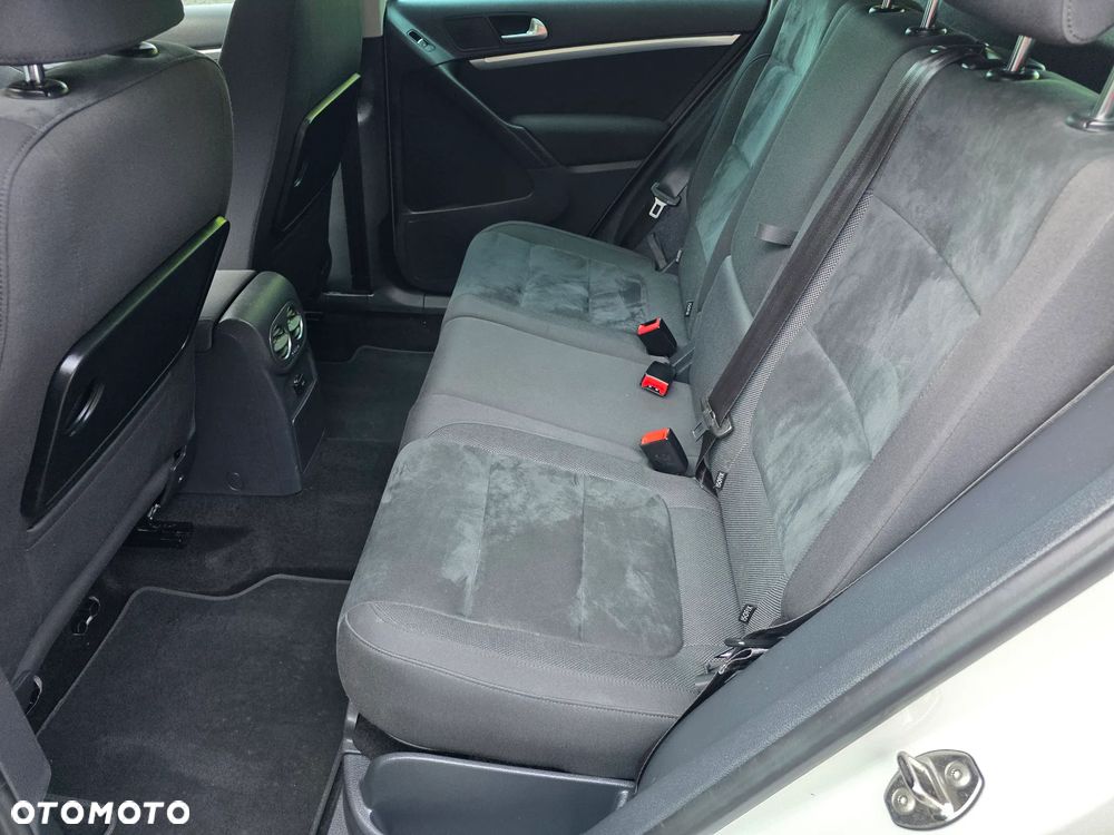Volkswagen Tiguan 1.4 TSI 4Mot R-Style - 11