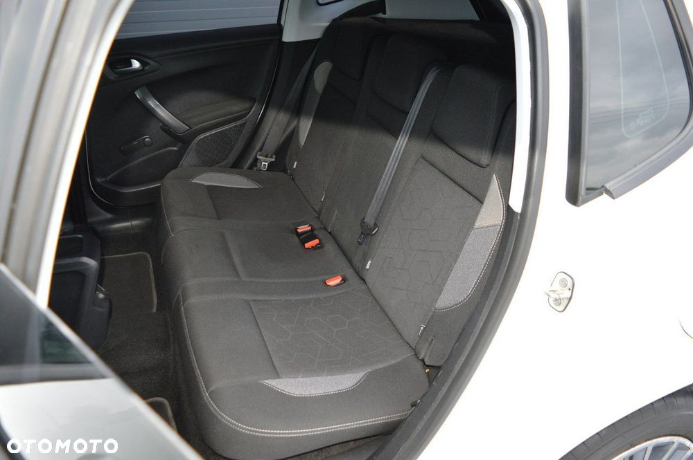 Peugeot 2008 1.2 Pure Tech Access - 36