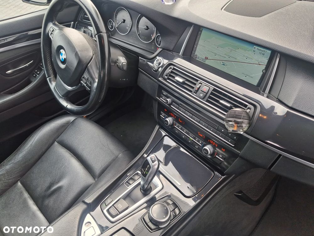 BMW Seria 5 518d Luxury Line - 19