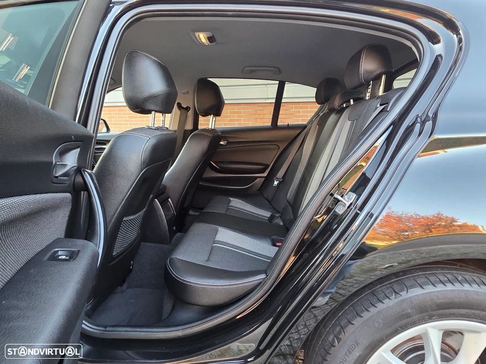 BMW 116 d Line Urban Auto - 16