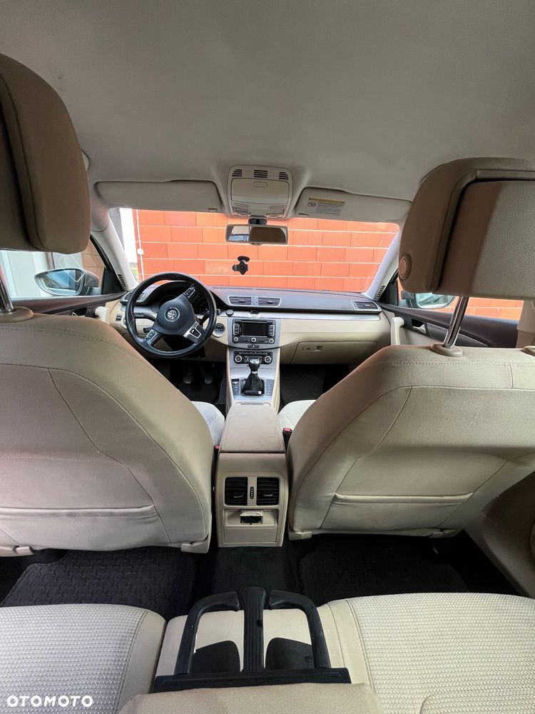 Volkswagen Passat ver-1-6-tdi-comfortline - 16