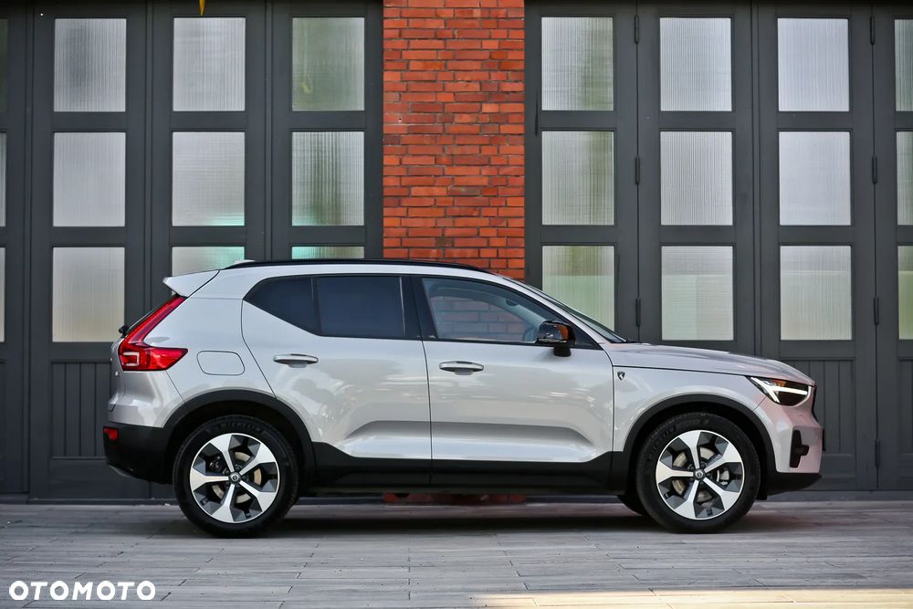 Volvo XC 40 B4 AWD Ultimate Bright - 2
