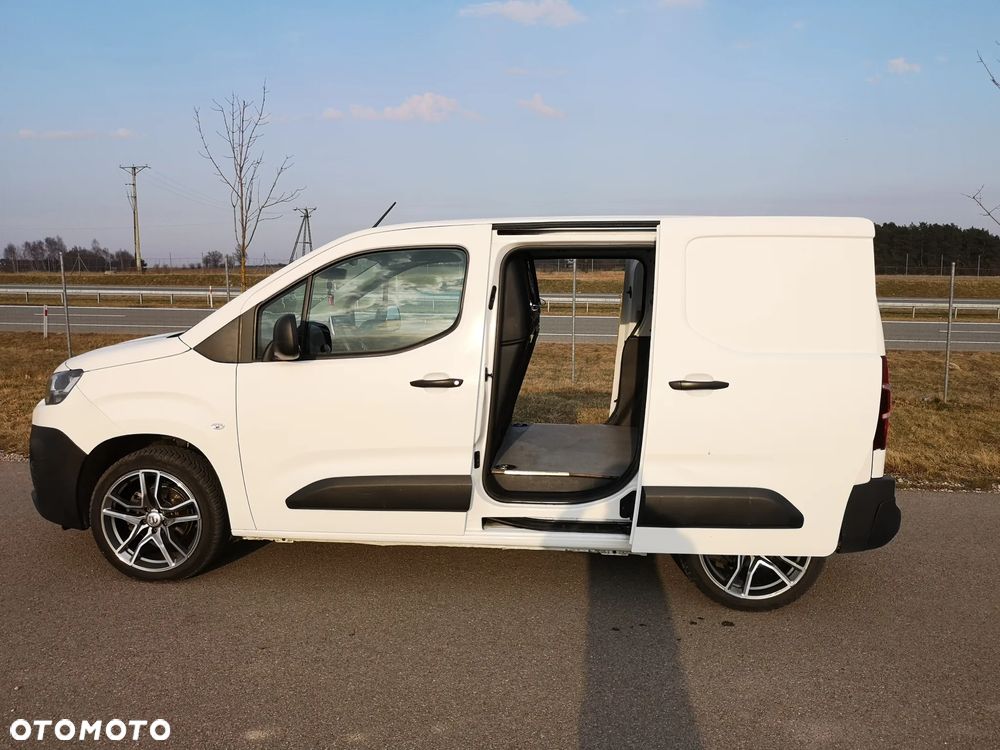 Citroën BERLINGO - 17