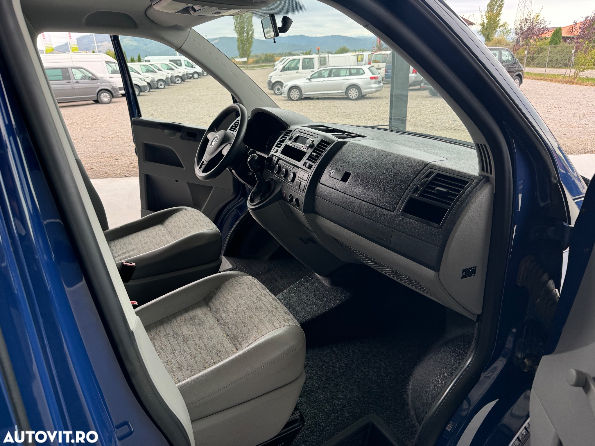 Volkswagen Transporter - 15
