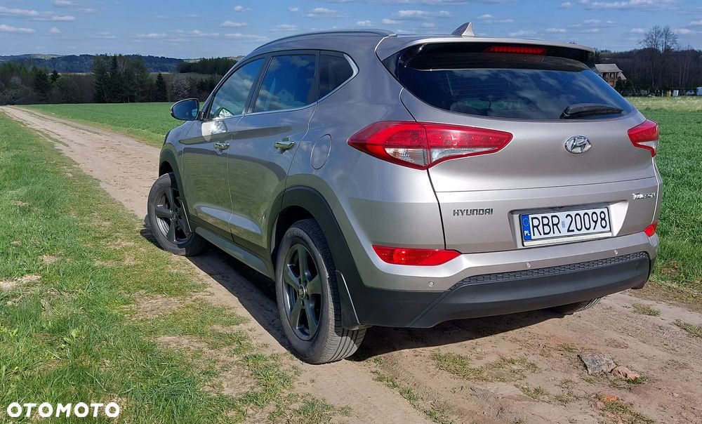 Hyundai Tucson 1.6 GDI BlueDrive Style 2WD - 3