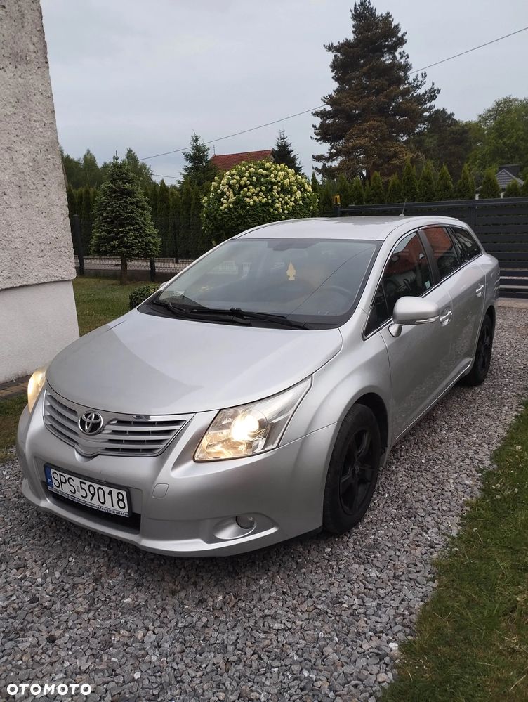 Toyota Avensis 2.0 D-4D Platinium - 2