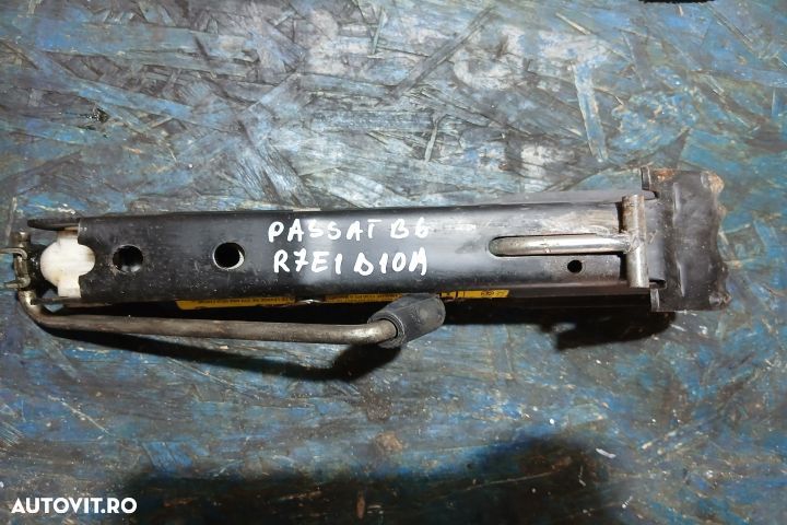 Cric 3C0011031B 3C0011031B Volkswagen VW Passat B6 [2005 - 2010] wago - 1