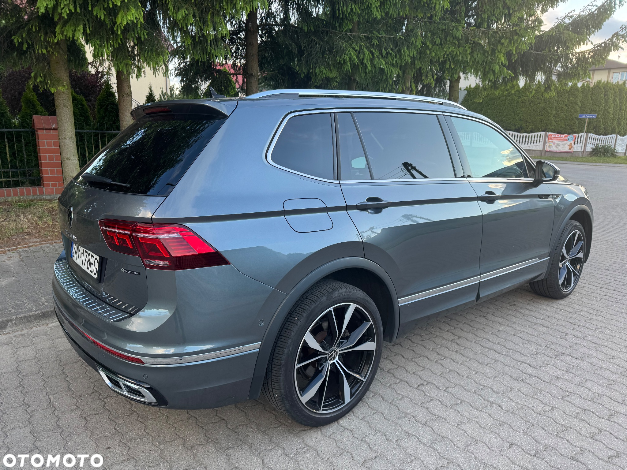 Volkswagen Tiguan 2.0 TSI 4Mot R-Line DSG - 8