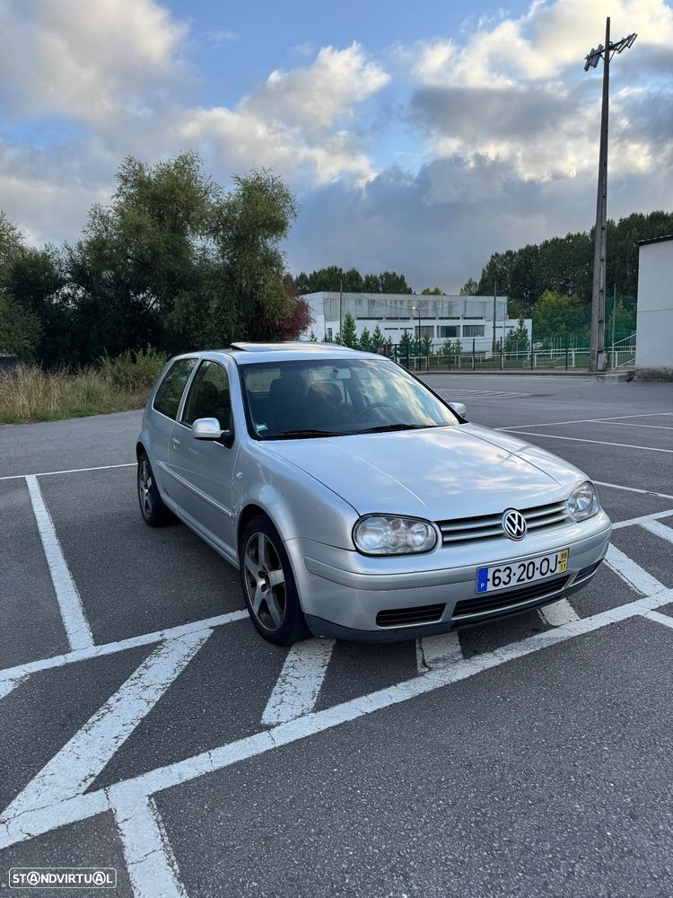 VW Golf 1.9 TDi Highline - 3
