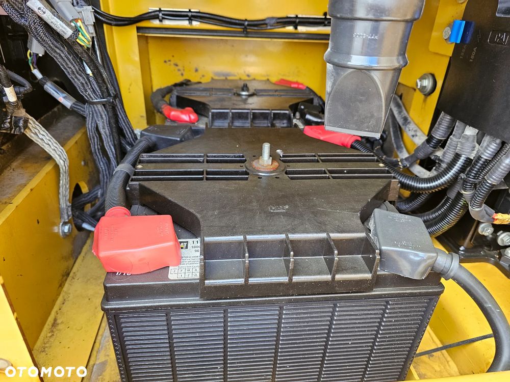Caterpillar 320 NG - 13