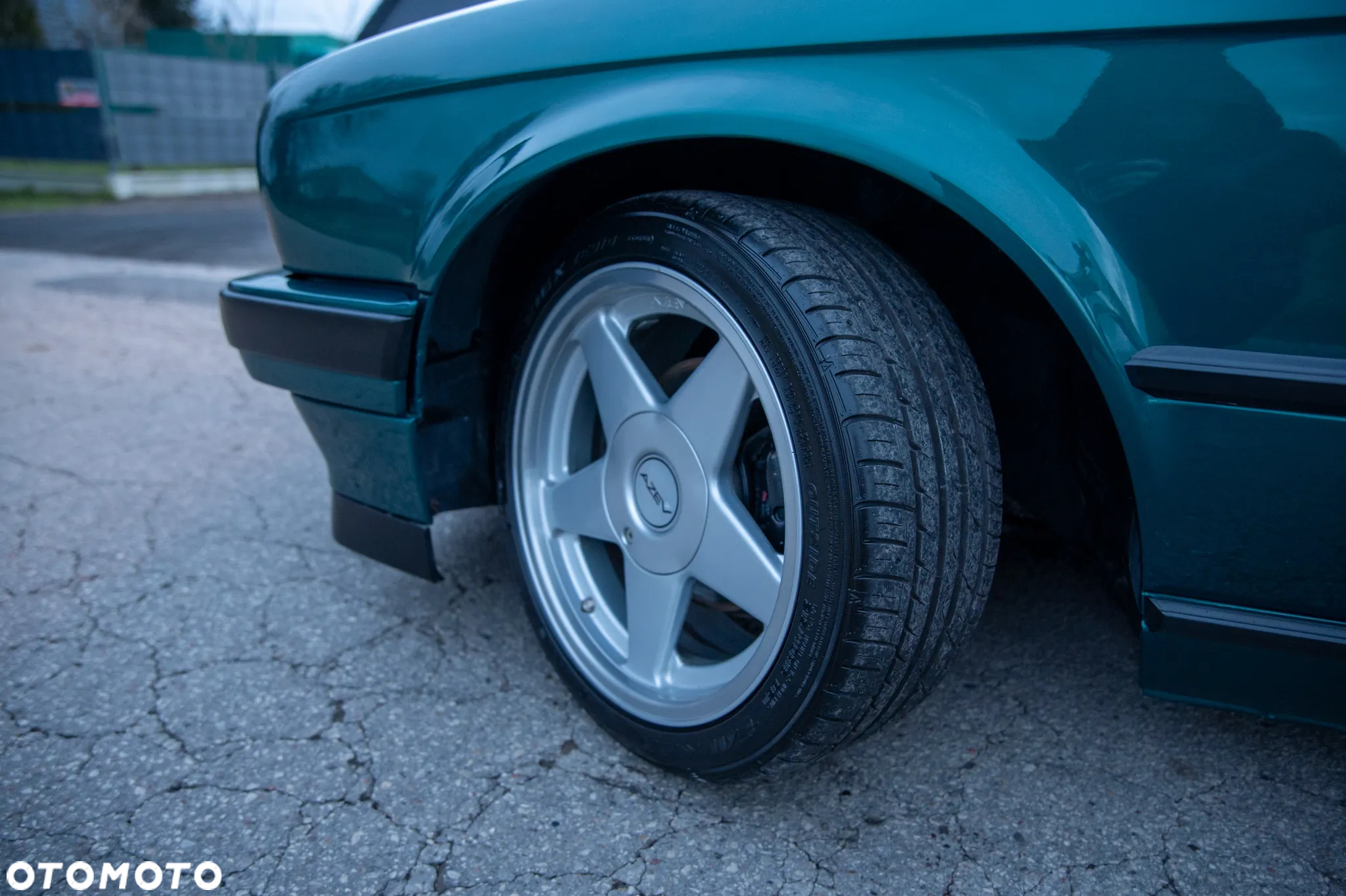 BMW Seria 3 318i - 28