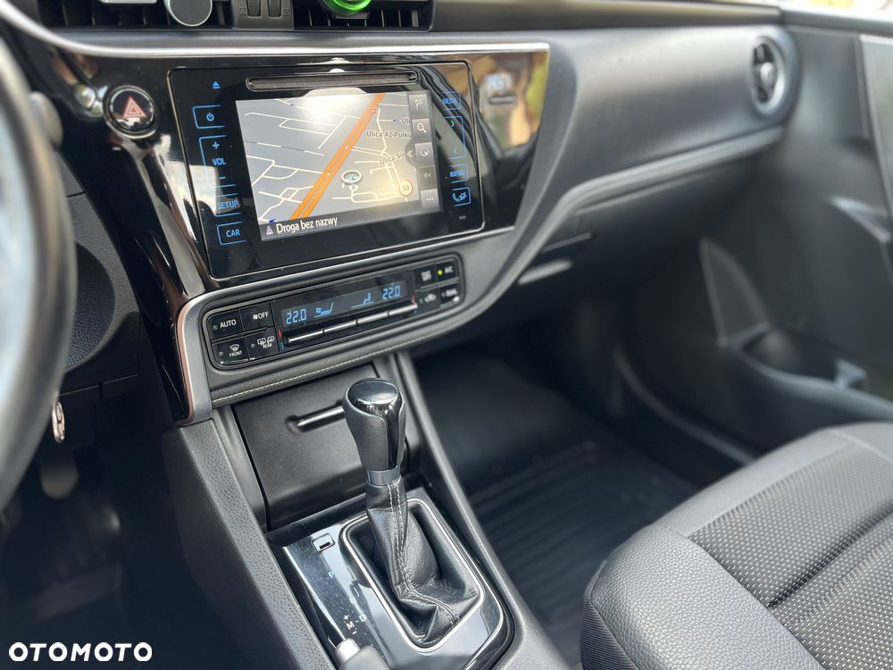 Toyota Corolla 1.6 Comfort MS - 23