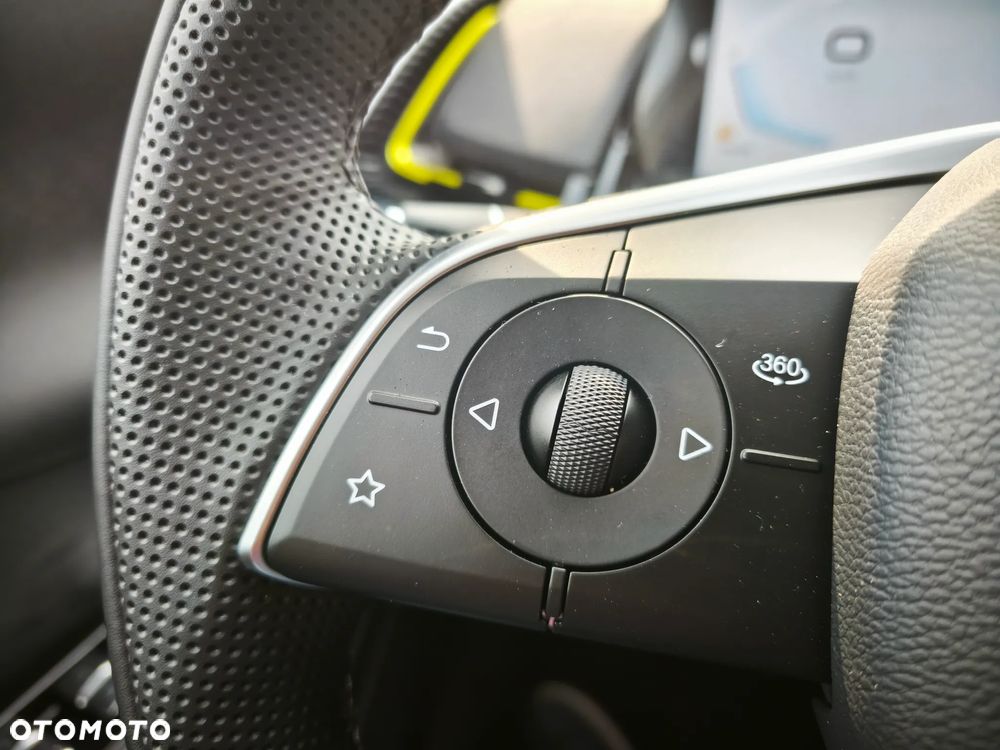 BAIC 5 1.5T Comfort DCT - 24
