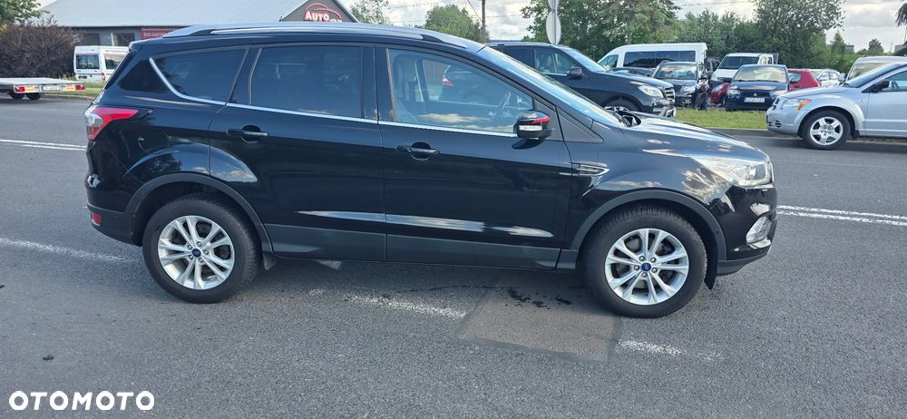 Ford Kuga 2.0 TDCi 4x2 Titanium - 5