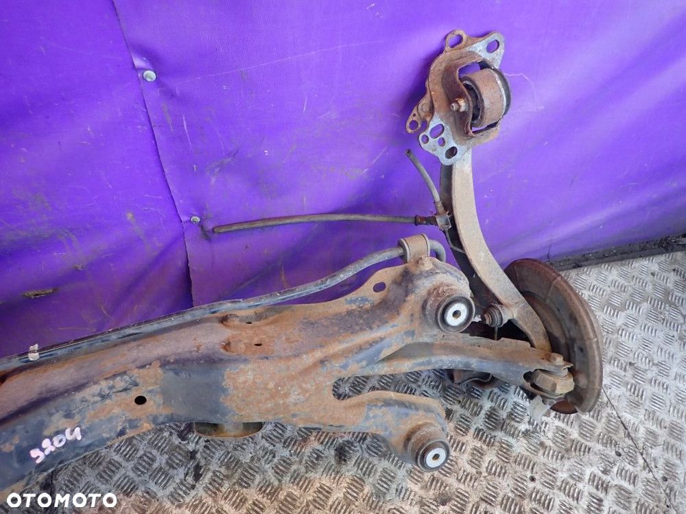 OPEL VECTRA B SANKI TRAWERS TYŁ - 3