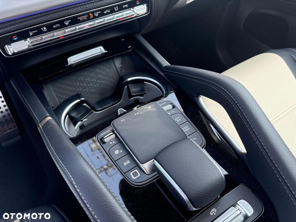 Mercedes-Benz GLE - 17