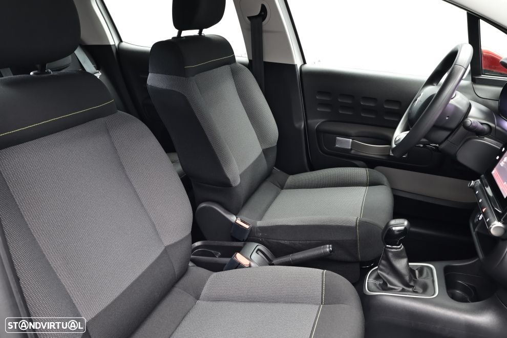 Citroën C3 1.2 PureTech Shine - 19