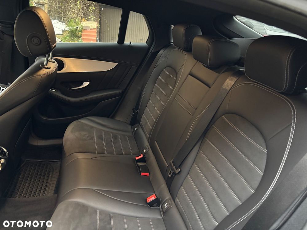 Mercedes-Benz GLC 200 - 20