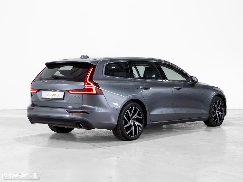 Volvo V60 2.0 T8 AWD TE Momentum - 3
