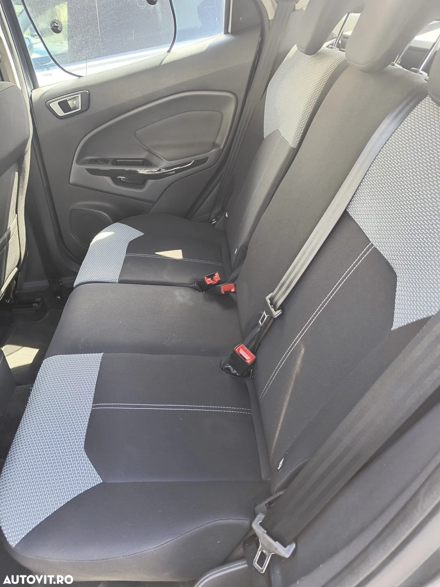 Ford EcoSport 1.5 TDCi Titanium - 15