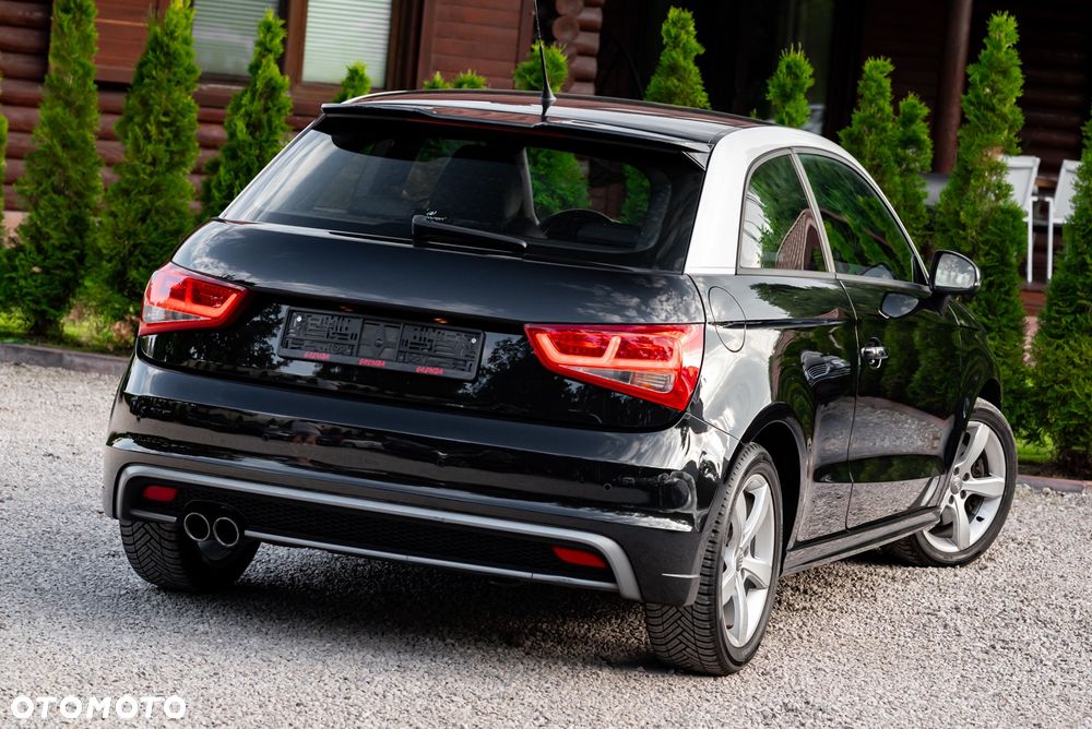 Audi A1 Sportback 1.4 TFSI S line Sportpaket - 13